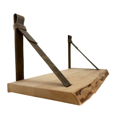 wandplank-met-leren-riemen-warm-naturel,https://cdn.shopify.com/s/files/1/0993/7508/7880/files/Dizayn_bez_nazvi-105.jpg?v=1777100438,Wandplank warm naturel met leren banden — vooraanzicht | Bolikson